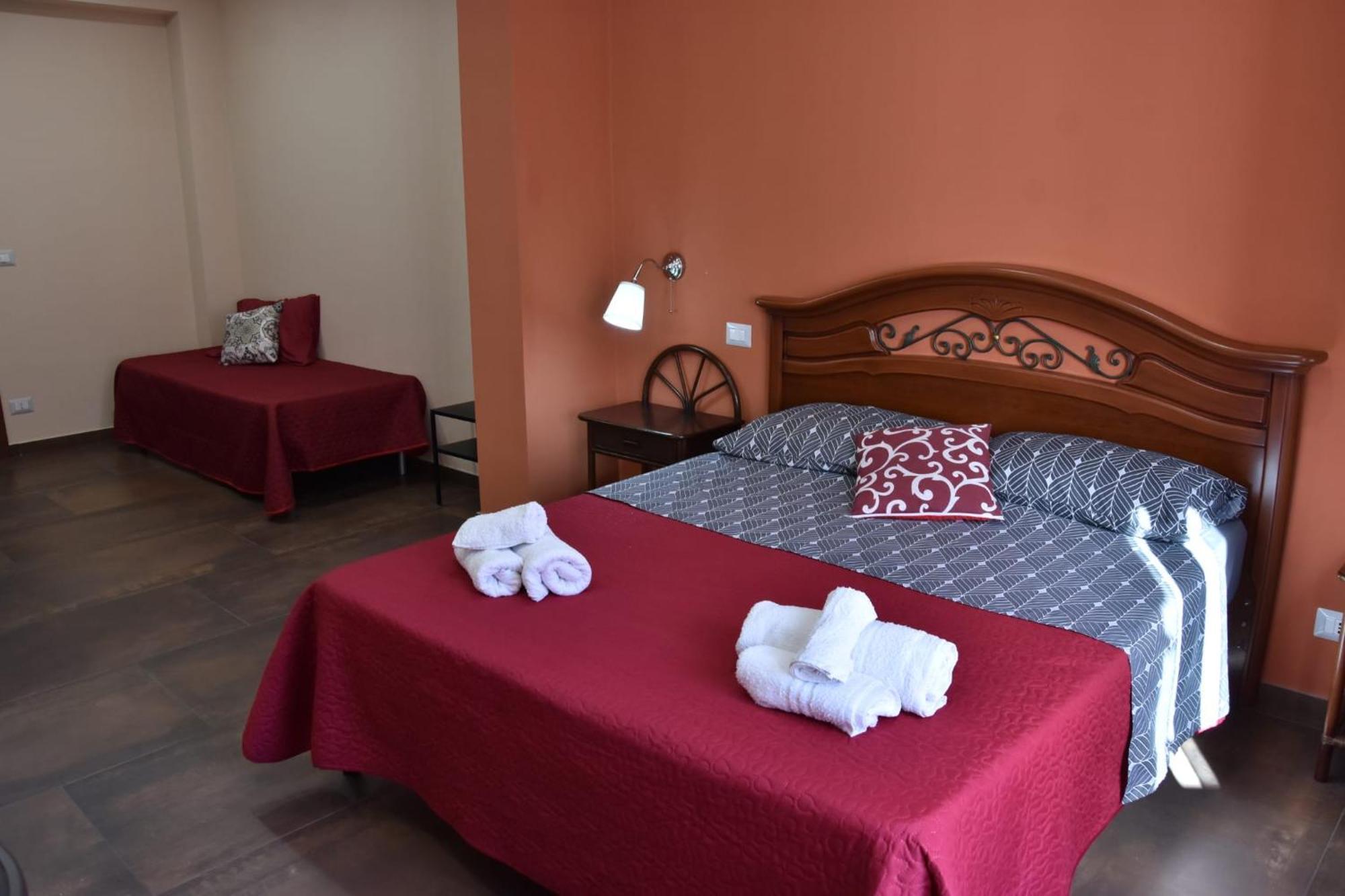 Bed and Breakfast Taorbay à Giardini-Naxos Extérieur photo